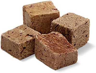 Amazon Brand - Wag Freeze-Dried Raw Single Ingredient Dog Treats, Beef Liver, High Protein, Health Training Treats or Meal Topper for all Dogs, Grain-Free, 3.3 Ounce (Pack of 1)