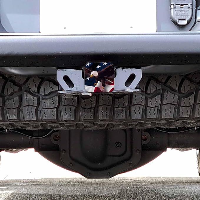 Trailer Hitch Cover for 2" Receivers Bald Eagle, American Flag Waving Flying Bald Eagle Receiver Tube Hitch Plug Towing Hitch Covers Truck Hitch Accessories for Sedans Cars SUVs