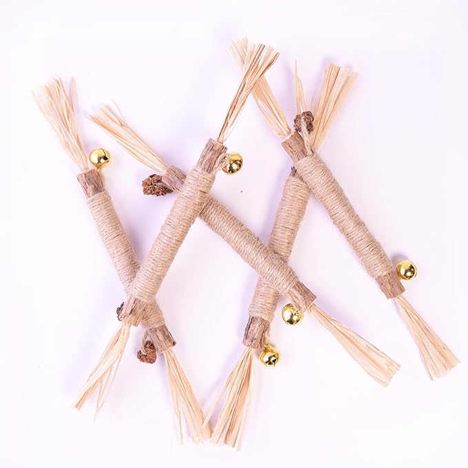Natural Dried Matatabi Cat Chew Stick with Gall Fruit, Raffia Grass & Bell Cat Ball Toys, Handmade Silvervine Sticks Interactive Catnip Toy for Teething & Entertainment (Size M Color A)