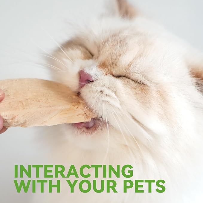 OPET Freeze Dried Chicken Breast Cat Treats for Cats & Dogs，Single Ingredient Grain Free High Protein Pet Food，Healthy Training Snacks (Chicken Breast-1.48 Ounce)