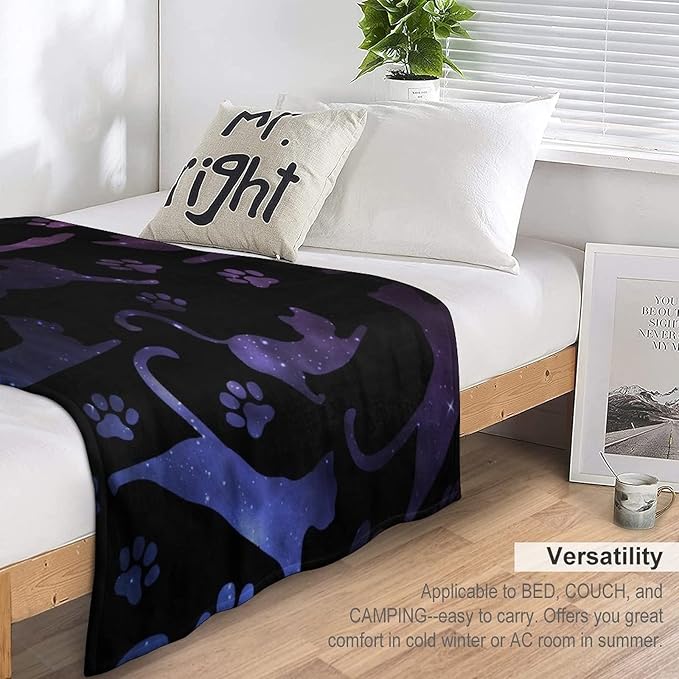 Cat Blanket Gifts - 40"x50" Cute Throw Blanket for Adults Kids - Black Soft Plush Throws for Bed, Couch & Travel