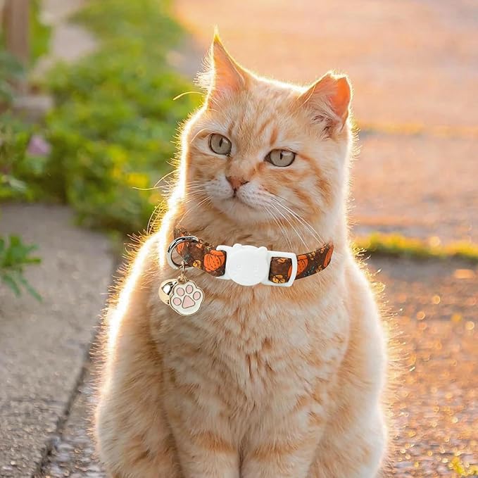 Unique Style Paws Pumpkin Kitten Collar,2 Pack Halloween Cat Collar with Bell & Cute Paw Pendant,Adjustable Orange Pumpkin Kitten Collars,Ideal Gift for Boy Girl Cats