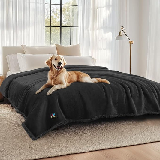 Luciphia Waterproof Pet Blankets, Liquid Pee Proof Dog Blanket for Sofa Bed Couch, Reversible Sherpa Fleece Furniture Protector Cover for Small Medium Large Dogs Cats, Black King Size（100" x 85"）