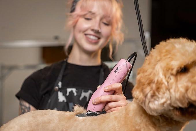 Wahl Pro Animal KM2+ Corded Clipper - Pet Clippers for Cats, Dogs & Horses - Premium Grooming Tools - 2 Speeds & 14-Foot Cord - Pink