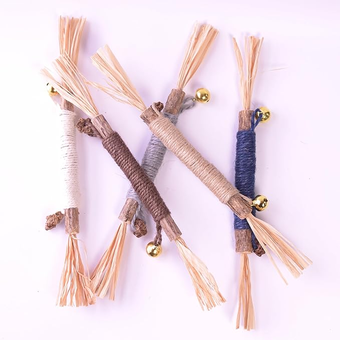 Natural Dried Matatabi Cat Chew Stick with Gall Fruit, Raffia Grass & Bell Cat Ball Toys, Handmade Silvervine Sticks Interactive Catnip Toys for Teething & Entertainment (Size M Color I)