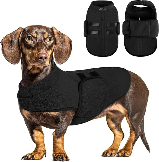 Queenmore XL Dog Sweaters, Soft Fleece Vest Pullover Dog Jacket with Leash Hole, Warm Winter Dog Clothes Cold Weather Doggy Dachshund Sweater for Large Dogs Cats Boy or Girl (Black, XL)
