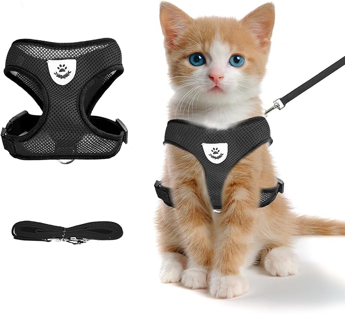 shudyear Summer cat Chest Harness and Leash, Anti-Escape Adjustable Soft mesh cat Leash and Chest Harness Set for All Types of Cats cat Vests (Size S,Black)
