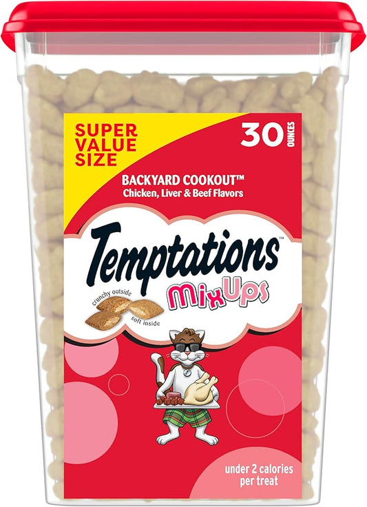 Temptations MixUps Backyard Cookout Flavor Crunchy and Soft Cat Treats, 30 oz. Tub