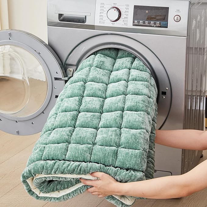 Backseat Pet Bed Mat, Truck Plaid Dog Bed for Car Back Seat, Deluxe Dog Seat Covers, Non-Slip Travel Pet Mat, Fit for Backseat Extenders and Trucks SUVs (Green, 24.8x54 inch)