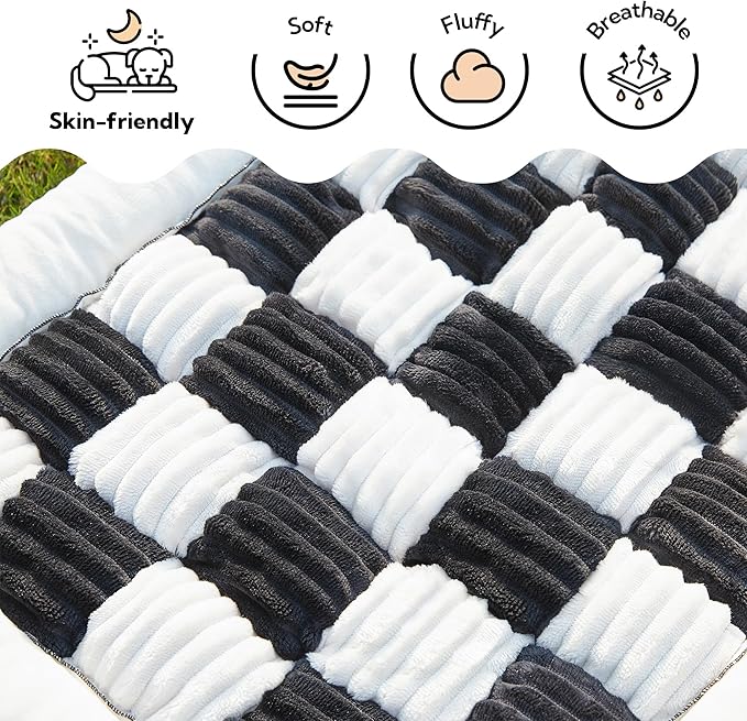 Soulbond Backseat Pet Bed Mat,Dog Bed for Car,Fuzzy Dog Seat Cover for Car Back Seat, Non-Slip Travel Pet Mat, Fit for Backseat Extenders and Seat Covers (White and Black)