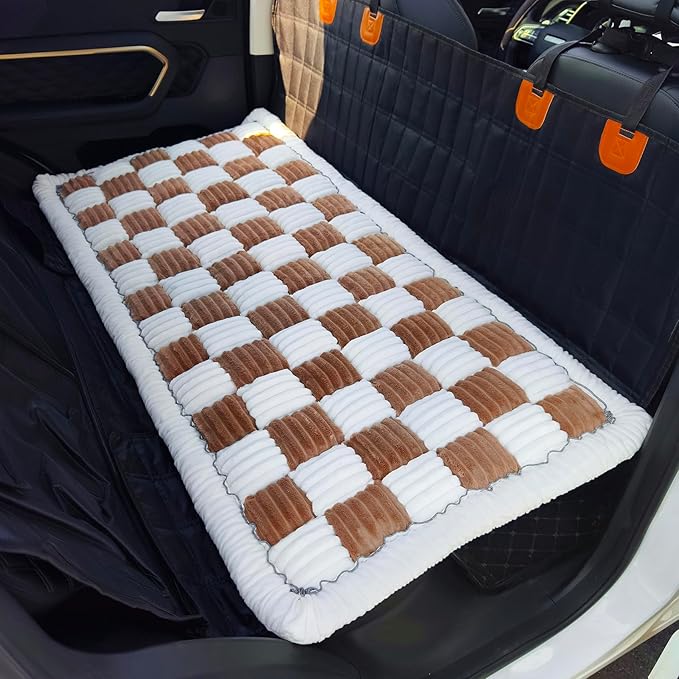 Backseat Pet Bed Mat, Truck Plaid Dog Bed for Car Back Seat, Deluxe Dog Seat Covers, Non-Slip Travel Pet Mat, Fit for Backseat Extenders and Trucks SUVs