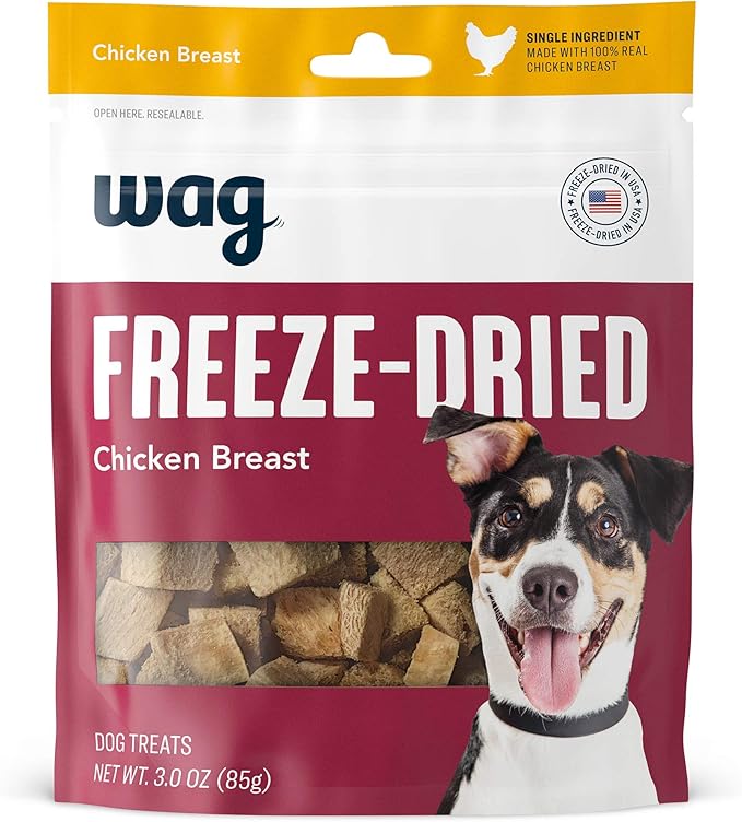 Amazon Brand - WAG Dog Treats Freeze Dried Raw Single Ingredient Chicken Breast, High Protein, Healthy Training Treats or Meal Topper for all Dogs, Grain-Free, 3 Oz (Pack of 1)