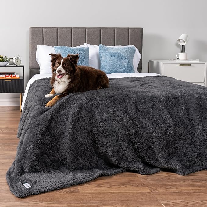 PetAmi Fluffy Waterproof Dog Blanket for Medium Large Dogs, Soft Warm Pet Sherpa Throw Pee Proof Couch Cover, Reversible Cat Bed Blanket Sofa Protector, Plush Washable Pad (Gray, 29x40)